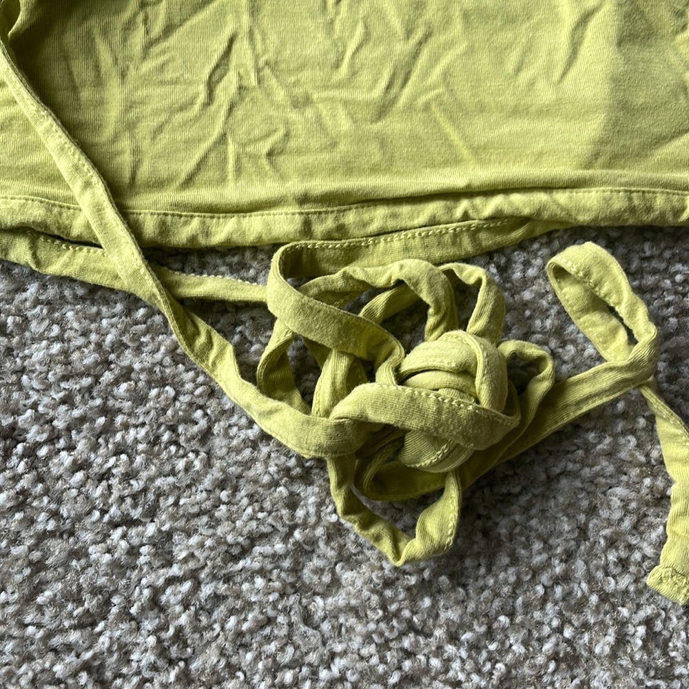 Basic Tee - Picture 3 of 4